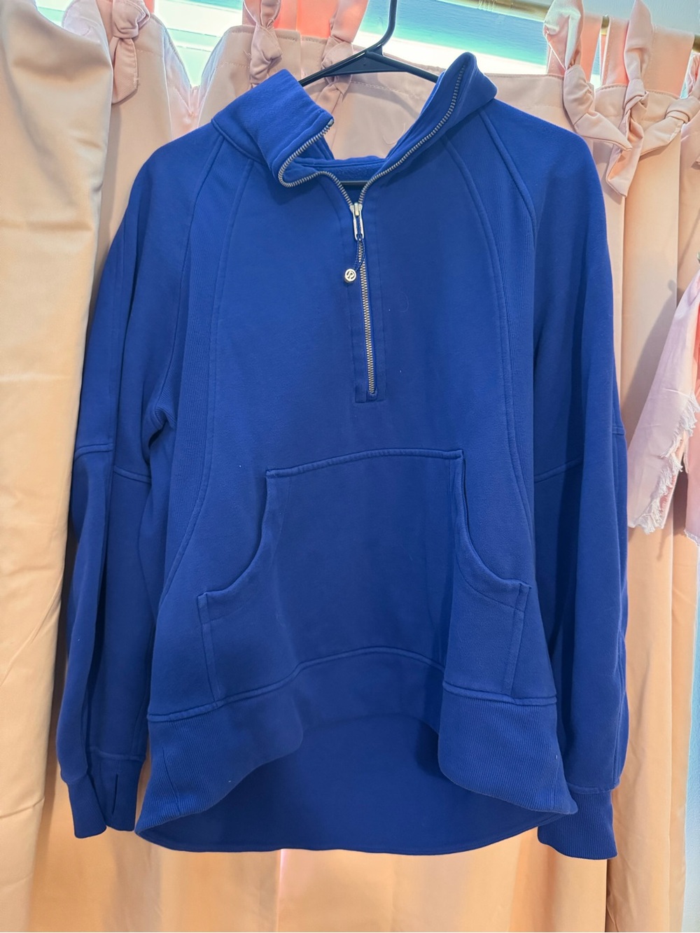 Lululemon Scuba